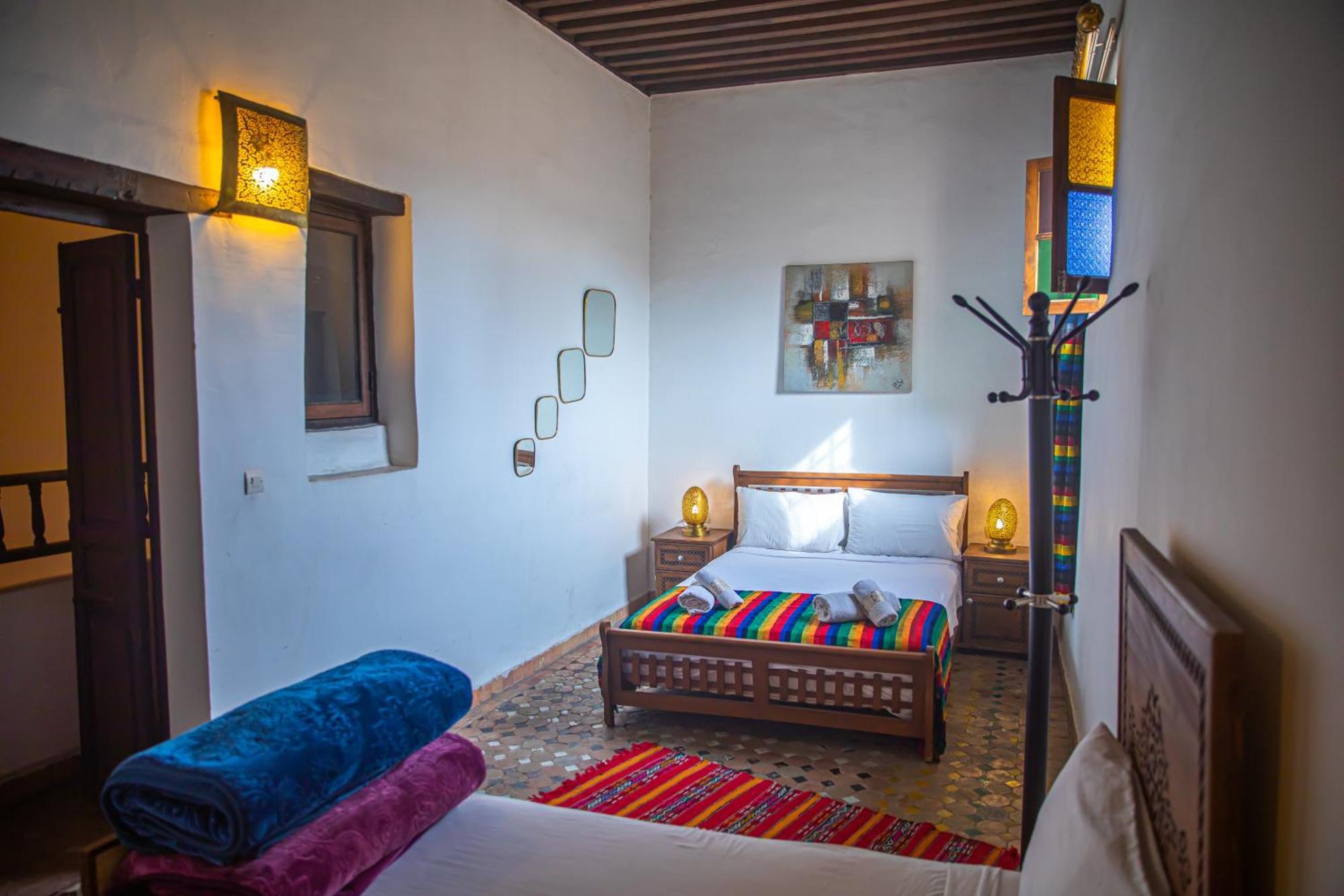 Hotel Dar Fez Arinas Esterno foto