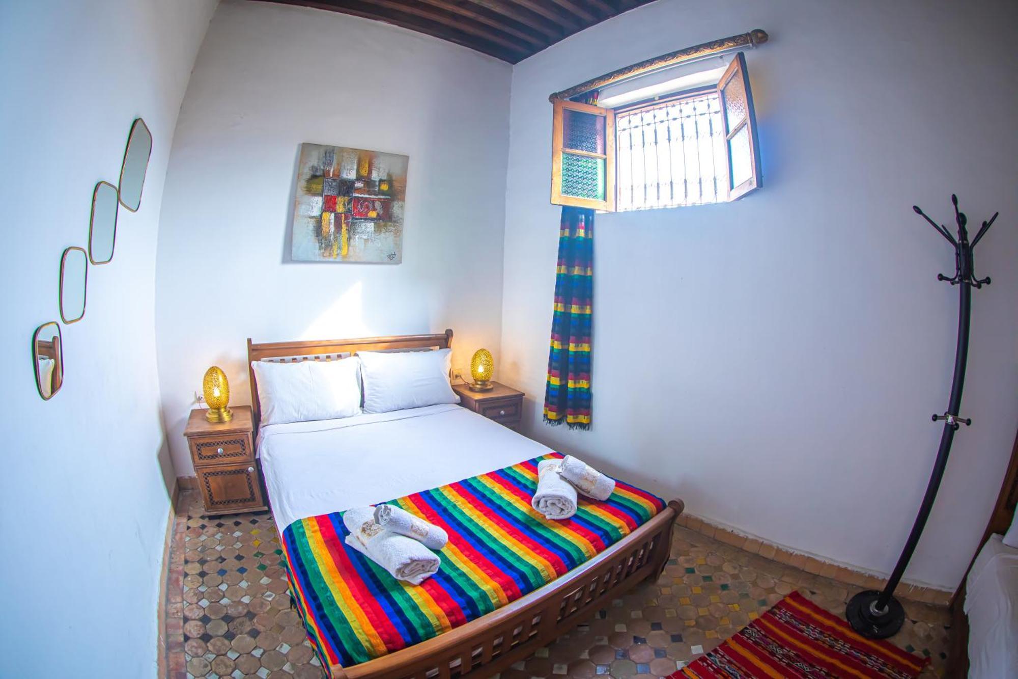 Hotel Dar Fez Arinas Esterno foto