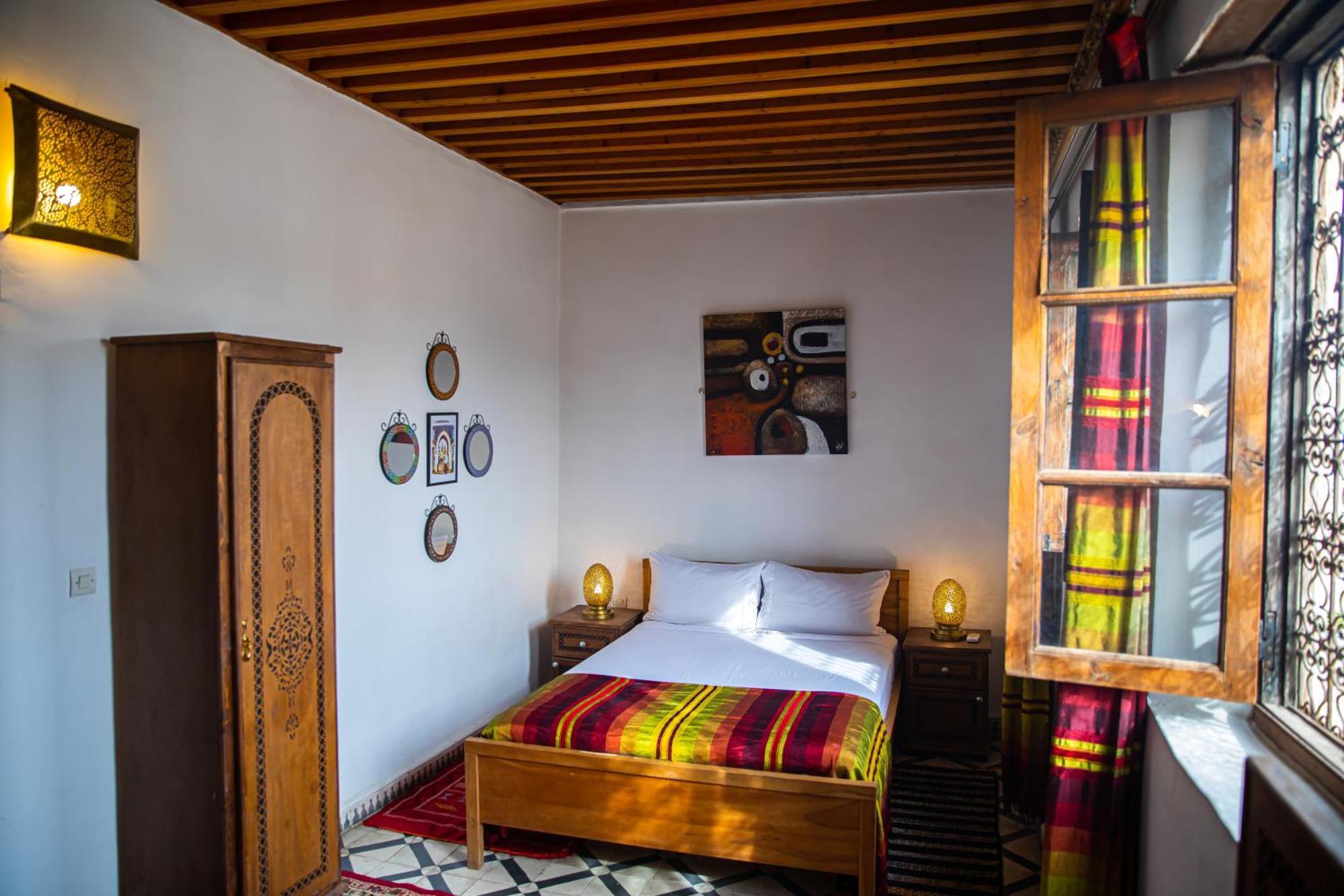 Hotel Dar Fez Arinas Esterno foto