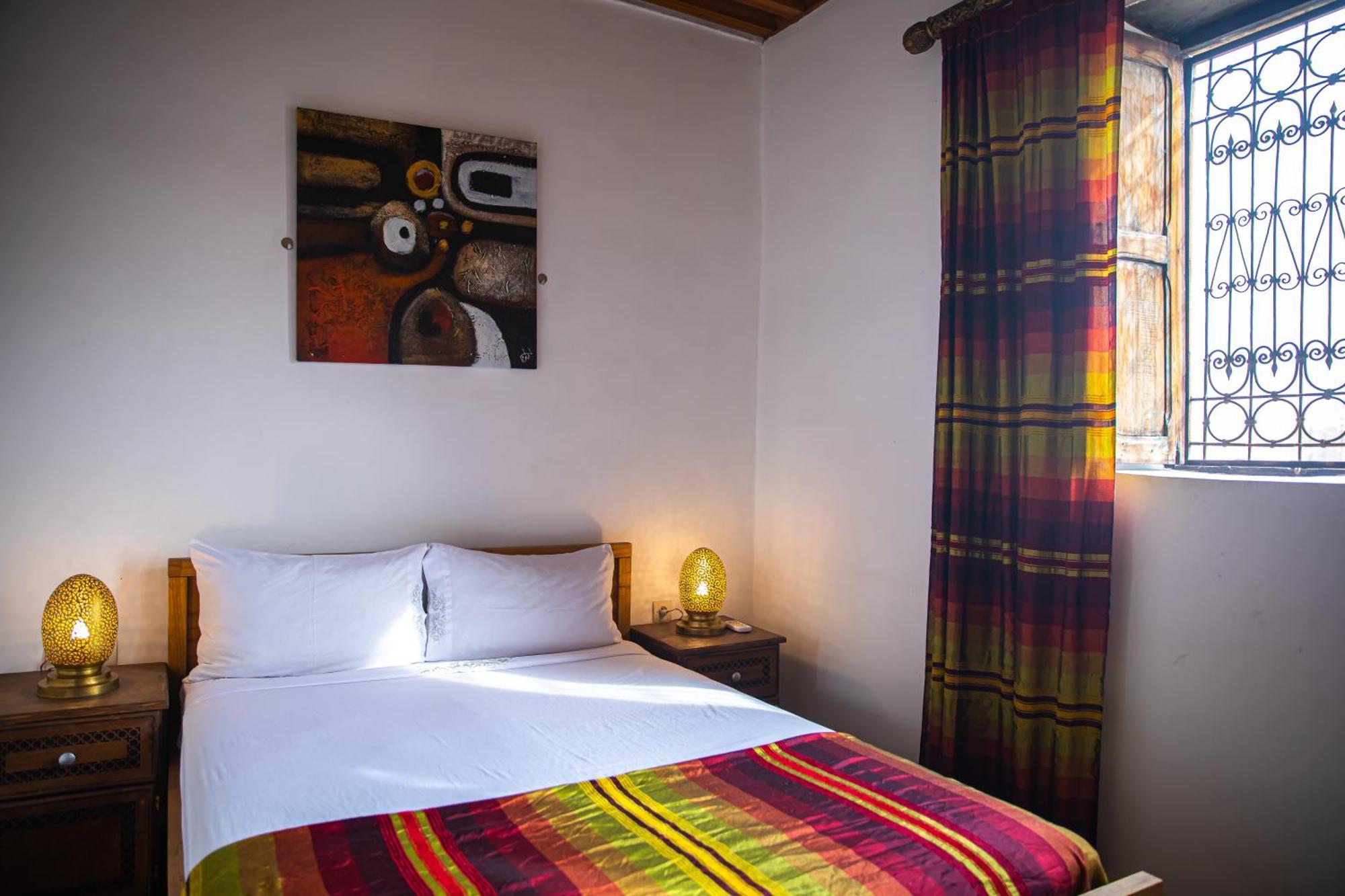 Hotel Dar Fez Arinas Esterno foto