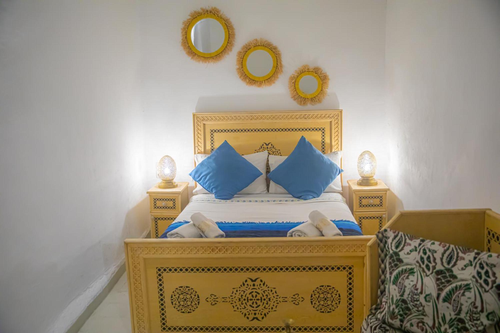 Hotel Dar Fez Arinas Esterno foto